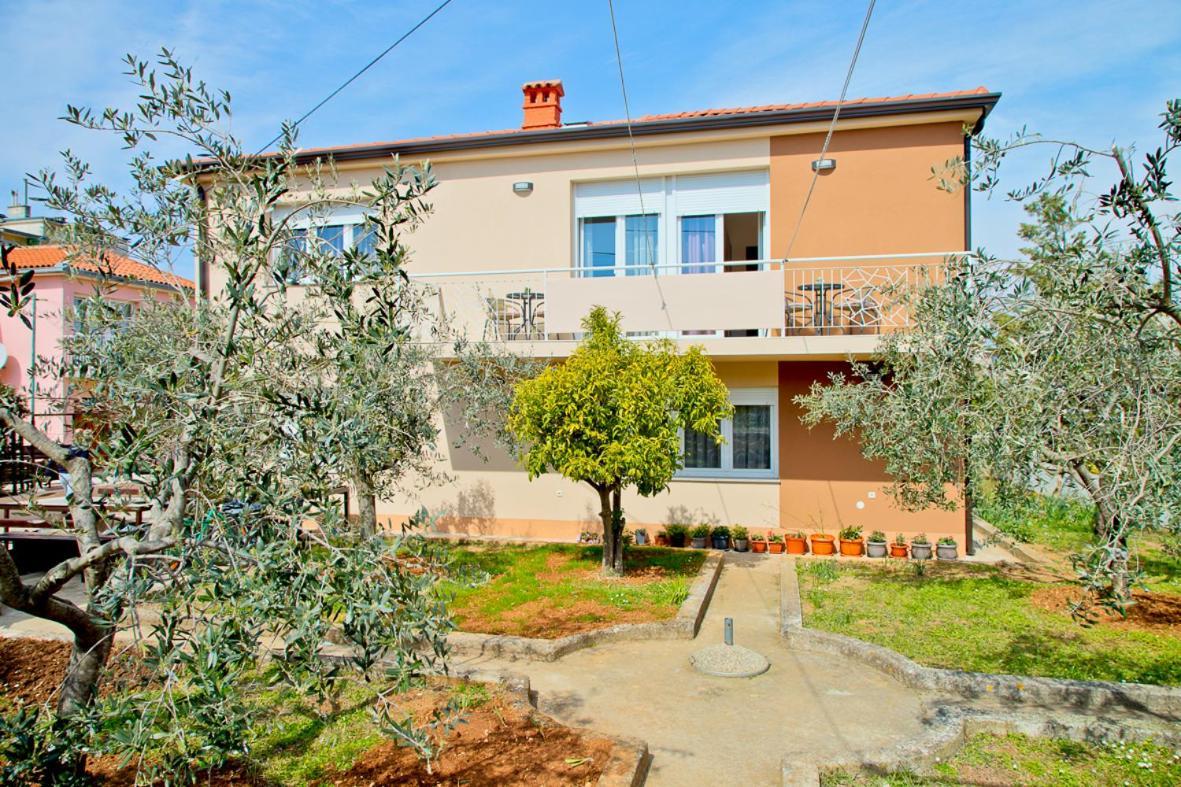Apartment Kris PUY Exterior foto